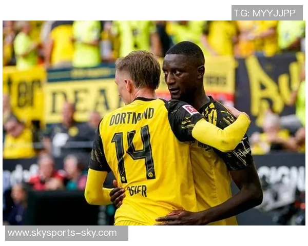 国王杯激战再现经典拜仁与多特蒙德2比2平局绝杀瞬间引发全场狂欢