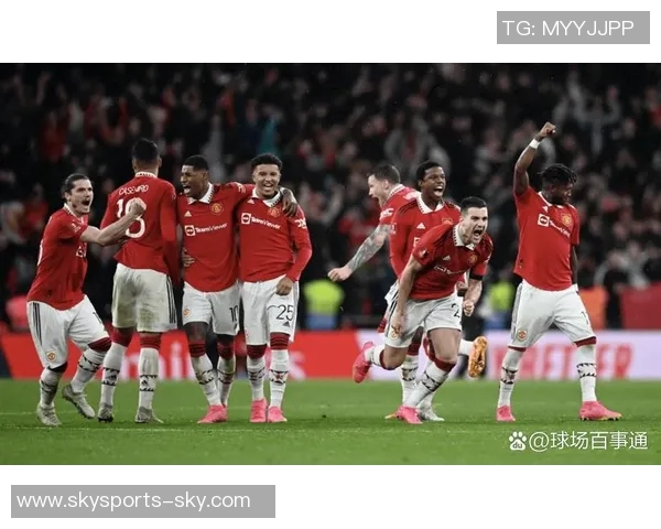 欧联杯精彩对决里昂与曼联战成平局红牌事件引发全场热议